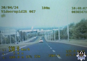 Wałbrzyscy policjanci podsumowali wtorkowe działania „Prędkość”. 65 wykroczeń w tym zakresie i dwa zatrzymane prawa jazdy