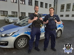 Wałbrzyscy policjanci pomogli matce z chorym dzieckiem szybko dotrzeć do szpitala