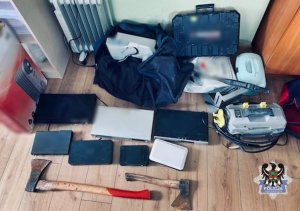 Tymczasowy areszt dla zatrzymanych przez policjantów komisariatu w Boguszowie-Gorcach dwóch sprawców kradzieży z włamaniami