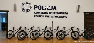 Na zdjęciu ufundowane rowery.