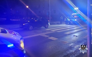 Miejsce wypadku drogowego na ul. Piłsudskiego w Wałbrzychu - czwarte ujęcie.