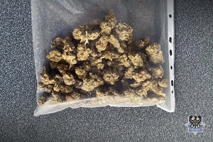 Na zdjęciu narkotyki w postaci marihuany.