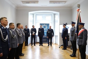 Na zdjęciu policjanci podczas uroczystości.