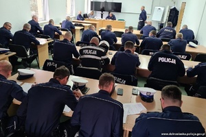 Na zdjęciu uczestnicy zawodów policyjnych.