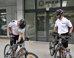 patrol policyjny na rowerach