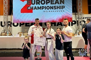Na zdjęciu asp. szt. Mariusz Leś i inni zawodnicy.