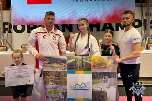 Na zdjęciu asp. szt. Mariusz Leś i inni zawodnicy.