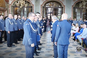 Na zdjęciu uczestnicy Święta Policji w Zamku Książ.