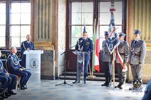 Na zdjęciu uczestnicy Święta Policji w Zamku Książ.