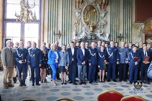 Na zdjęciu uczestnicy Święta Policji w Zamku Książ.