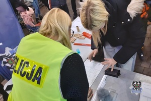 Na zdjęciu uczestnicy Wielkiej Orkiestry Świątecznej Pomocy w Wałbrzychu.