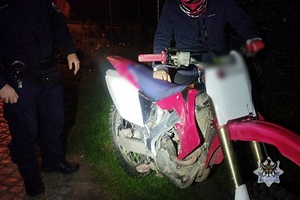 Jeździsz bez prawa jazdy!? Licz się z kontrolą drogową, a później sprawą sądową