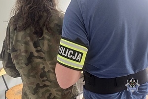 Kolejny sukces wałbrzyskich policjantów kryminalnych w walce z oszustami. Na terenie Brzegu zatrzymany 51-letni odbierak