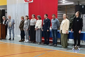 Na zdjęciu uczestnicy uroczystego dnia kadeta w IV Liceum Ogólnokształcącym.