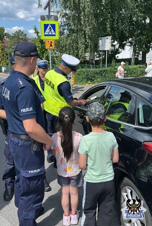 zdjęcia z prowadzonych działań profilaktycznych