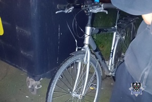 Na zdjęciu kontrolowany rower.