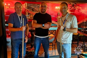 Na zdjęciu bilardowy zespół turniejowy.
