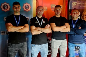 Na zdjęciu bilardowy zespół turniejowy.