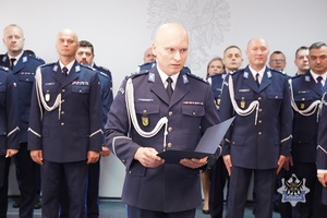 Na zdjęciu policjanci podczas uroczystości.