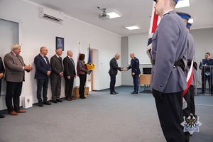 Na zdjęciu policjanci podczas uroczystości.