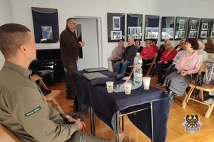 Na zdjęciu uczestnicy debaty.