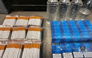 Na zdjęciu nielegalny tytoń.