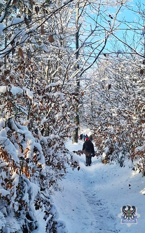 Widoki w trakcie wyjścia policjantek i pracownic wałbrzyskiej komendy na Trójgarb.