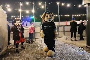 Otwarcie lodowiska w Jedlinie-Zdroju pełne zabawy i… bezpieczeństwa!