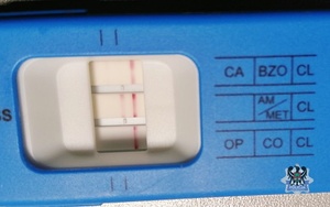 Na zdjęciu tester narkotykowy.