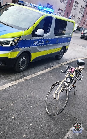 Kolejny rowerzysta, który miał ponad promila alkoholu w organizmie, ale postanowił wyjechać rowerem na drogę