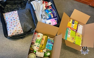 Na zdjęciu zakupione produkty.