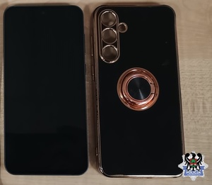Skuteczne działania dzielnicowych z pierwszego komisariatu. Skradziony telefon wrócił do właścicielki jeszcze tego samego dnia