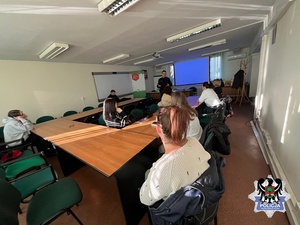 Spotkanie z wałbrzyskim policjantem w Powiatowym Urzędzie Pracy