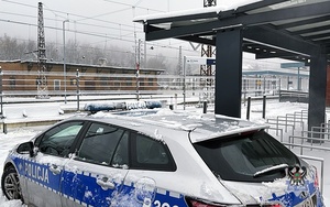 Pomagajmy osobom potrzebującym w okresie zimowym. Wykaz placówek pomocowych