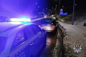 39-letni kierujący miał wydane już dwa sądowe zakazy poruszania się pojazdami