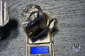 20-letni wałbrzyszanin zatrzymany. Tym razem zabezpieczony przez policjantów haszysz