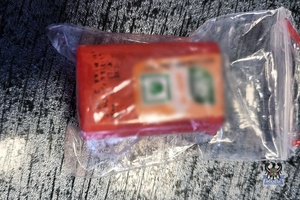 Z czarnego rynku znikają kolejne porcje narkotyków. Tym razem policjanci zabezpieczyli amfetaminę i marihuanę