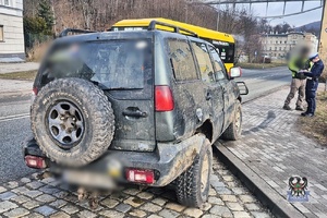 zdjęcia pojazdu uczestniczącego w  zdarzeniu drogowym