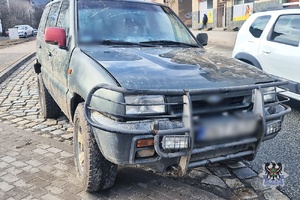 zdjęcia pojazdu uczestniczącego w  zdarzeniu drogowym