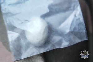 na zdjęciu zabezpieczone narkotyki