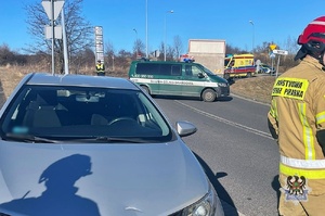 Na zdjęciu miejsce wypadku drogowego.