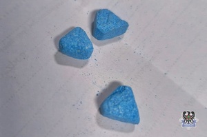 Na zdjęciu zabezpieczone tabletki MDMA