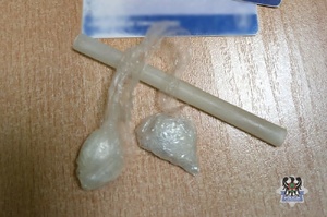 Na zdjęciu narkotyki w postaci amfetaminy i metamfetaminy.