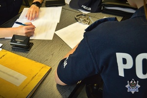 Kolejne dwie osoby poszukiwane zatrzymane dzisiaj o poranku. Jedna trafiła już do świdnickiego aresztu