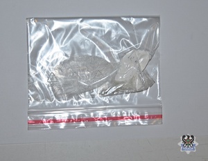 Dwie osoby zatrzymane z narkotykami, w tym 16-latka. Kolejna nieletnia była poszukiwana i trafi teraz do młodzieżowego ośrodka wychowawczego