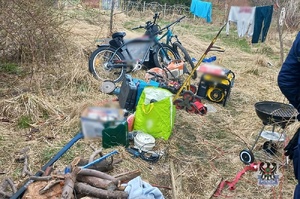 Na zdjęciu odzyskane mienie pochodzące z kradzieży.