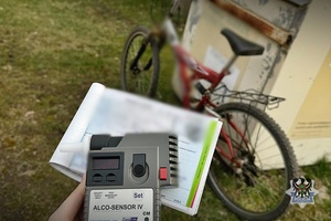 Policjanci z Głuszycy również kontrolują rowerzystów. 39-latek znajdował się w stanie nietrzeźwości i do domu nie wrócił jednośladem