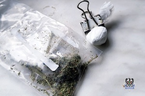 Kolejne działania policyjnych wywiadowców mające na celu zwalczanie przestępczości narkotykowej i trzy zatrzymane osoby