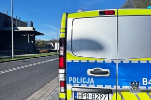 Szybka akcja wałbrzyskich policjantów - 44-latka zatrzymana tuż po kradzieży, a skradzione mienie odzyskane w całości