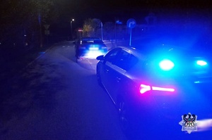 Wsiadł wieczorem za kierownicę samochodu, pomimo iż miał blisko 2,5 promila alkoholu w organizmie, a wcześniej zatrzymane prawo jazdy